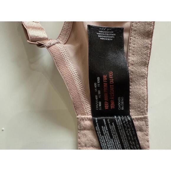 Ashley Graham‎ 40D NWOT Fatal Attraction Soft Cup Bra Women's - Picture 4 of 4